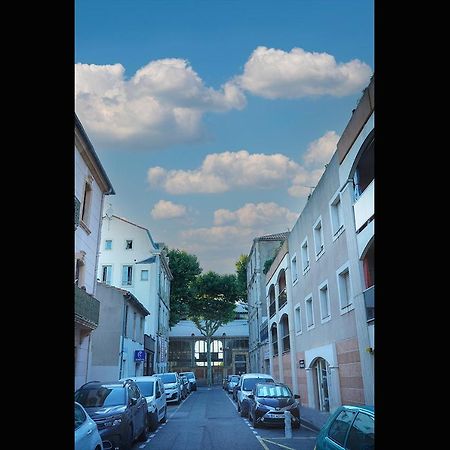 Superbe Appartement A 2 Pas Des Halles, Climatise, Terrasse, Garage Нарбонна Экстерьер фото